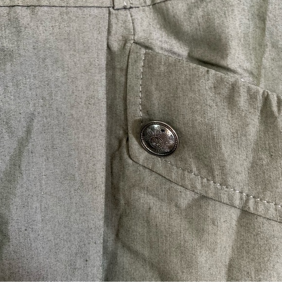 Kaki mini skirt with Pockets - Picture 3 of 10